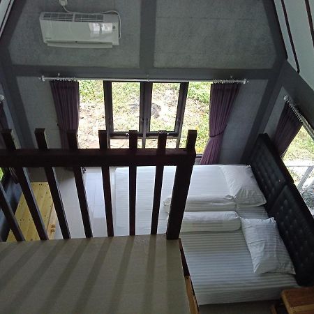 Joglopari Guesthouse Room 2 Bukan Untuk Pasangan Non Pasutri Tjepit Buitenkant foto